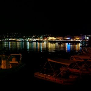 Read more about the article Port Hersonissos nocą